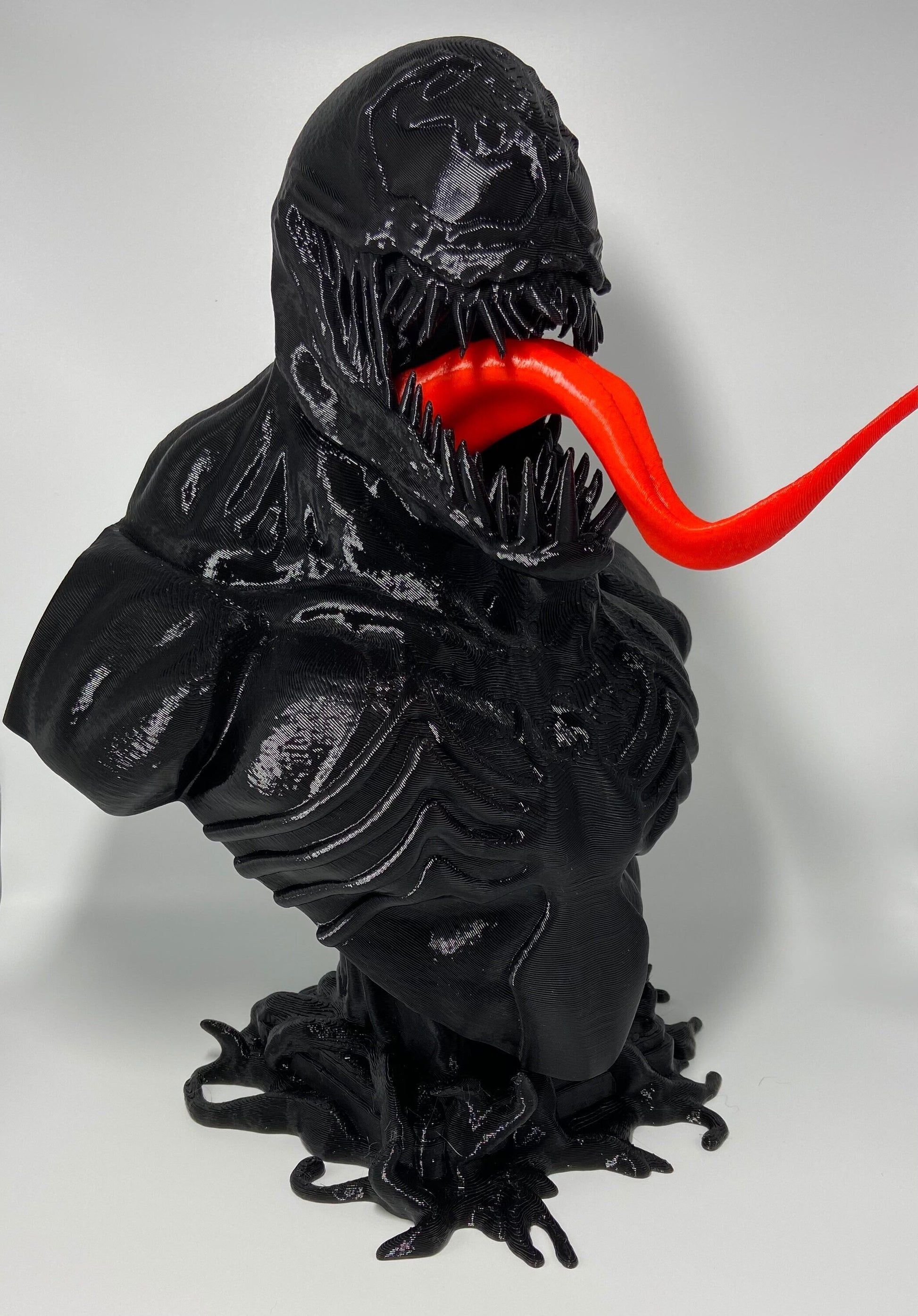 High Res Venom Bust (Magnetic)