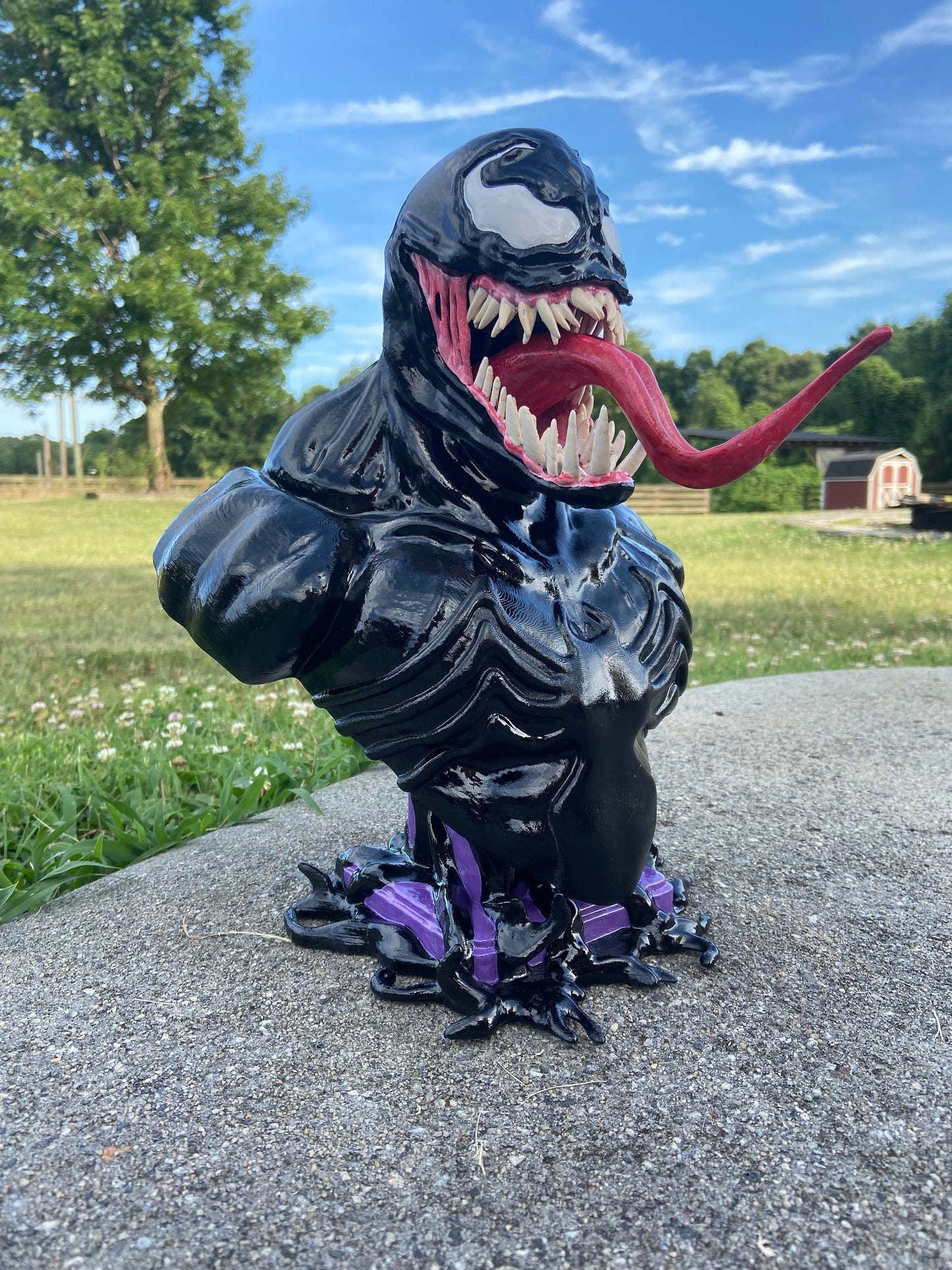 High Res Venom Bust (Magnetic)